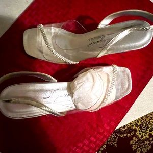 Clear heels with diamond strain maybe wore one time still in box